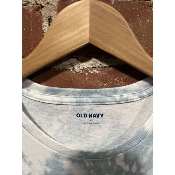 Old Navy x Mandalorian Mens Blue Tie Dye T-shirt Size Large NWT - Picture 3 of 3